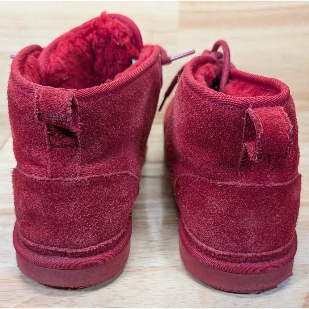 UGG Neumel Red Suede Lace Up Chukka‎ Boots Mens 10 S/N 3236